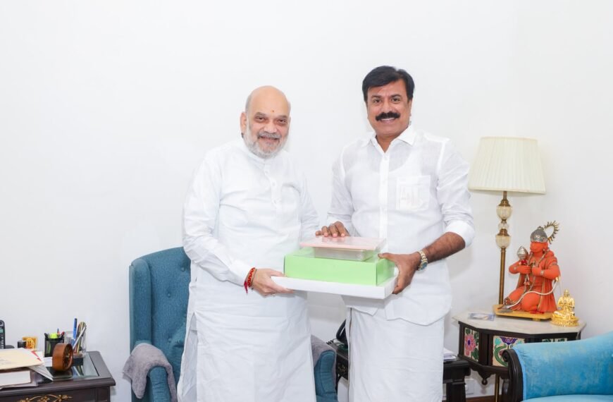 தேமுதிக பொருளாளர் திரு.எல்.கே.சுதீஷ் MP., அவர்கள் மத்திய உள்துறை அமைச்சர் திரு.அமித்ஷா ஜி அவர்களை நேரில் சந்தித்து திருமண அழைப்பிதழை வழங்கினார் – பத்திரிக்கை செய்தி – 29.10.2026